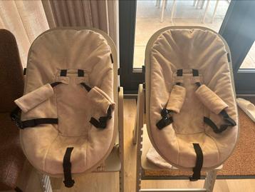 Te koop: 2x Kidsmill Up! Newborn Frame Oatmeal beschikbaar voor biedingen