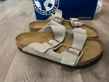 Birkenstock Arizona licht bruin beschikbaar voor biedingen