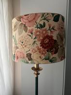 Vintage staande lamp met mooie bloem print kap, Huis en Inrichting, Lampen | Lampenkappen, Gebruikt, Ophalen