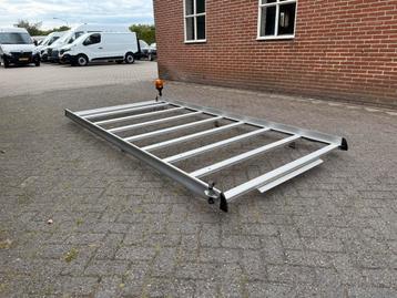 Aluminum imperiaal Ford Transit Custom L2H1 beschikbaar voor biedingen