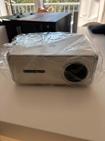 Full HD beamer beschikbaar voor biedingen