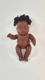 J. Berna geurpop, donker meisje, 25 cm. 8A8, Verzamelen, Poppen, Tweedehands verkoop, Tweedehands verkoop, Gebruikt, Ophalen of Verzenden
