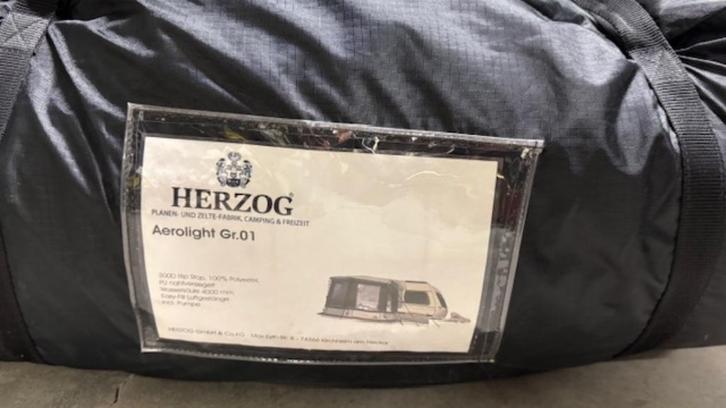 Voorzet tent Aerolight voor caravan of camper, Caravans en Kamperen, Camper-accessoires, Zo goed als nieuw, Ophalen