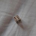 Zilveren dobbelsteen bedel past op pandora, Ophalen of Verzenden, Zo goed als nieuw, Zilver, Overige merken