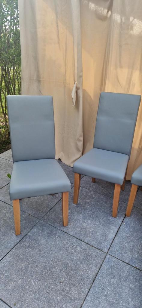 4 x eetkamerstoel z.g.a.n., Huis en Inrichting, Stoelen, Zo goed als nieuw, Vier, Hout, Leer, Grijs, Ophalen