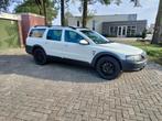 Volvo V70 2.4 T XC Cross Country Prestige Line 2000, Auto's, Volvo, Automaat, 1800 kg, Zwart, 1657 kg