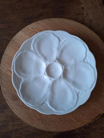 Vintage wit porseleinen oesterbord Pillivuyt style, tapas  beschikbaar voor biedingen