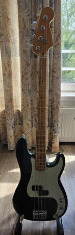 Fender Precision British Racing Green, Muziek en Instrumenten, Zo goed als nieuw, Ophalen, Elektrisch