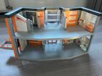 Playmobil City Life Groot ziekenhuis met inrichting - 70190, Ophalen, Zo goed als nieuw