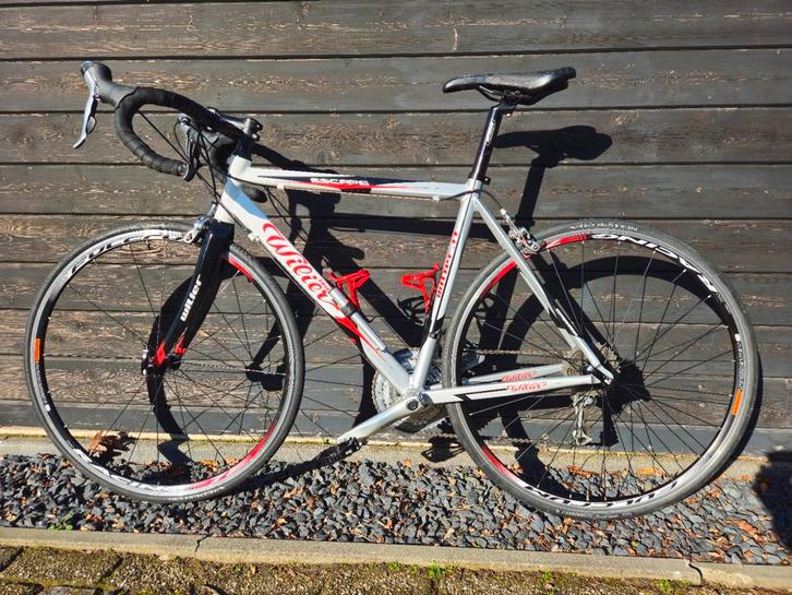 Wilier Triestina Escape racefiets, Fietsen en Brommers, Fietsen | Racefietsen, Zo goed als nieuw, Overige merken, Meer dan 20 versnellingen
