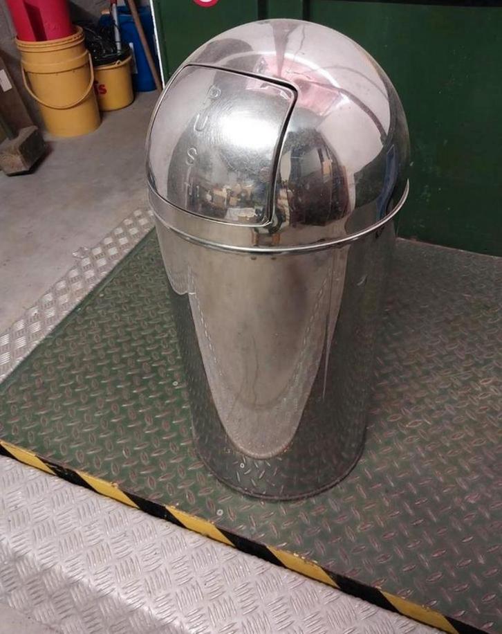 RVS Afvalemmer met Push Deksel 40 liter, Huis en Inrichting, Woonaccessoires | Prullenbakken, Gebruikt, Rvs, Minder dan 50 cm