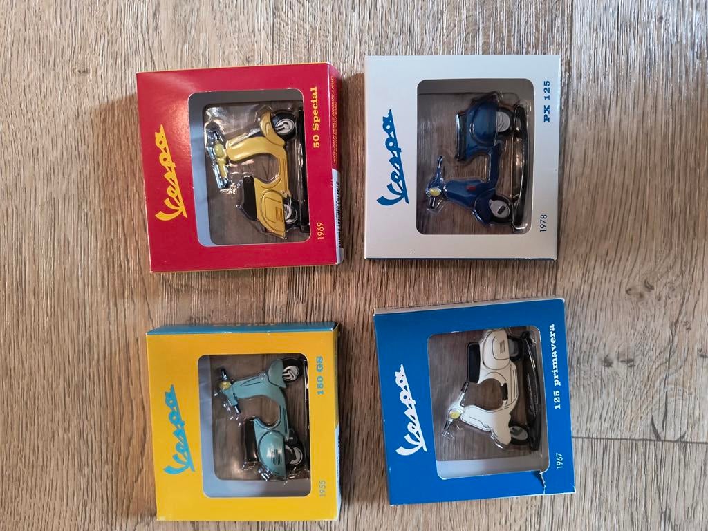 Vespa miniatuur, Ophalen of Verzenden, Overige merken