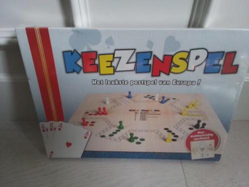 Spel : Keezenspel : nieuw in verpakking, Hobby en Vrije tijd, Gezelschapsspellen | Bordspellen, Nieuw, Ophalen of Verzenden