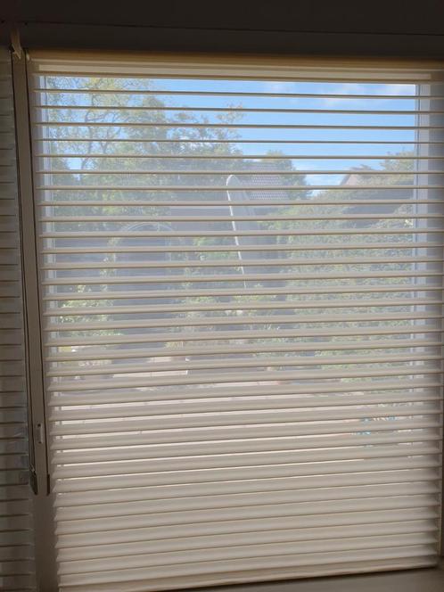 Luxaflex Silhouette 119 x 160 jaloezie shades, Huis en Inrichting, Stoffering | Gordijnen en Lamellen, Gebruikt, 150 tot 200 cm