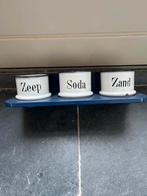 Antieke Emaille Zeep Soda Zand Set op Plankje Blauw Hout Vin, Ophalen of Verzenden