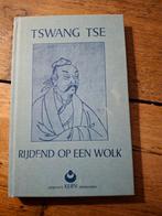 Tswang Tse. Rijdend op een wolk., Ophalen of Verzenden, Gelezen, Overige typen