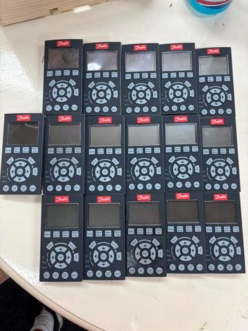 VLT Danfoss Control Panel LCP 102 frequentie regelaar beschikbaar voor biedingen