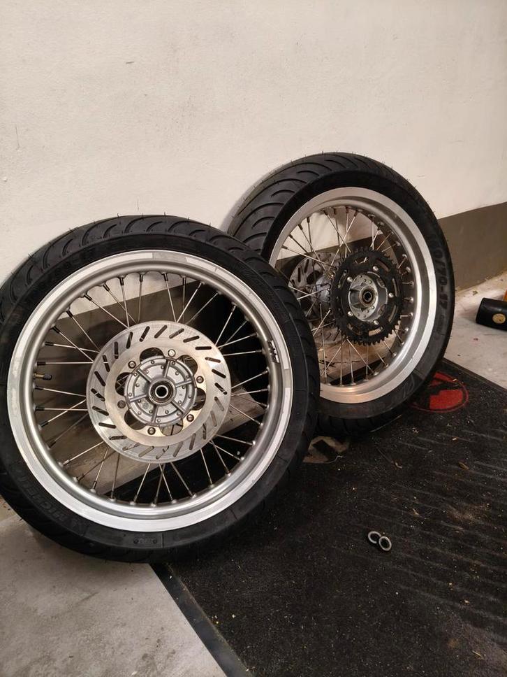 Chrome Brommer Velgen Michelin Banden gereviseerde lagers, Motoren, Onderdelen | Overige, Nieuw, Ophalen of Verzenden