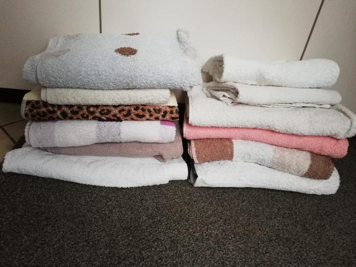 Badlaken badhanddoeken handdoeken badlaken washandjes, Huis en Inrichting, Badkamer | Badtextiel en Accessoires, Handdoek, Ophalen of Verzenden