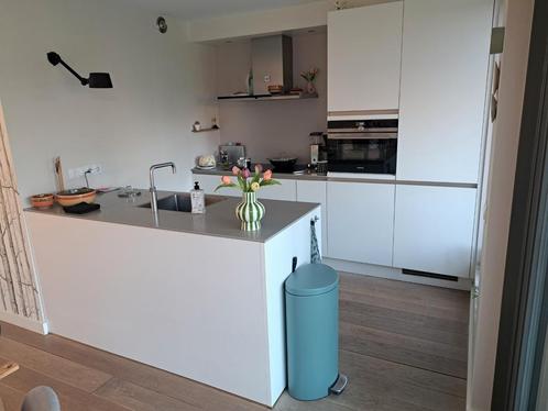 Keuken met schiereiland, Huis en Inrichting, Keuken | Complete keukens, Gebruikt, Wit, Ophalen