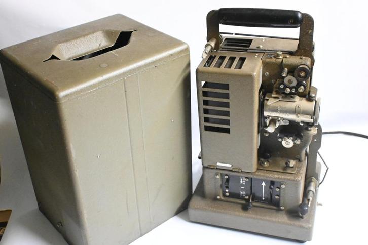 Siemens heimprojektor 16 mm film projector vintage, Verzamelen, Fotografica en Filmapparatuur, Projector, 1960 tot 1980, Ophalen of Verzenden