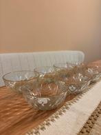 8 Nieuwe schaaltjes met gouden rand, Schaal, Rond, Nieuw, Ophalen of Verzenden