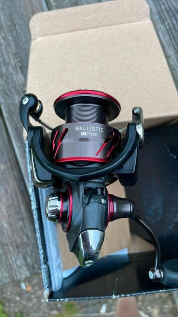 Daiwa Ballistic LT2500D beschikbaar voor biedingen