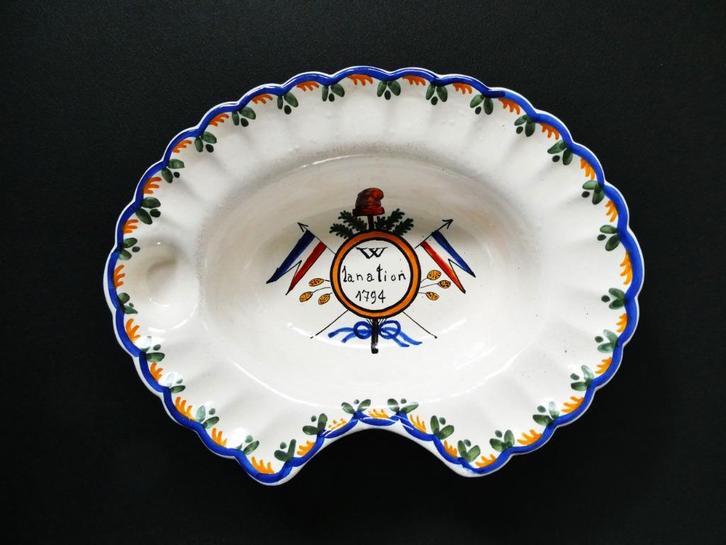 Scheerbekken aderlaatbekken revolutionair 1794 La Nation, Antiek en Kunst, Antiek | Keramiek en Aardewerk, Ophalen of Verzenden