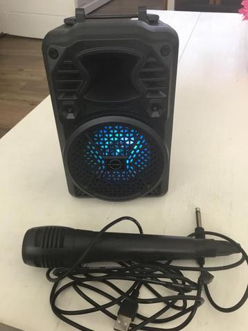 zgan karaoke boombox machine te koppelen aan je smart-phone beschikbaar voor biedingen