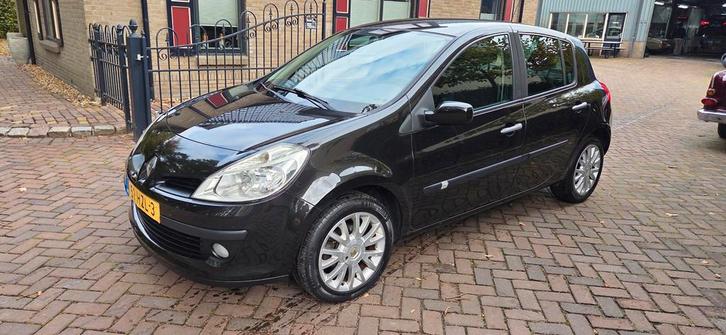 Renault Clio 1.2 TCE Collection, Auto's, Renault, Bedrijf, Te koop, Clio, ABS, Airbags, Airconditioning, Boordcomputer, Centrale vergrendeling