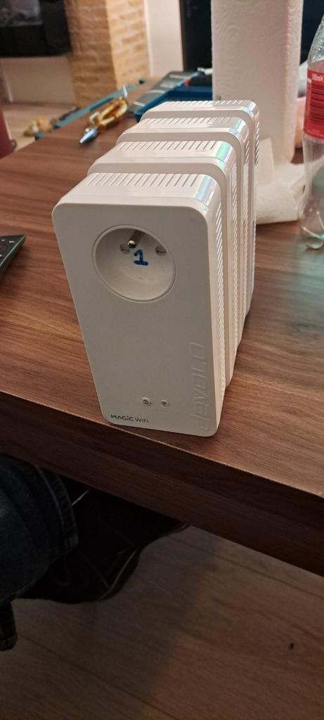 Devolo Magic WiFi 4 stuks, Computers en Software, WiFi-versterkers, Gebruikt, Ophalen