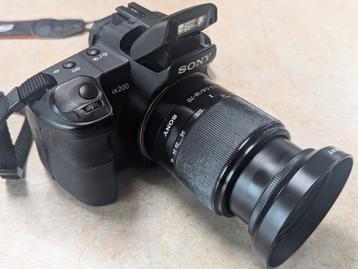 Sony Alpha DSLR-A200 digitale camera 10,2 MP met 18-70 mm le beschikbaar voor biedingen