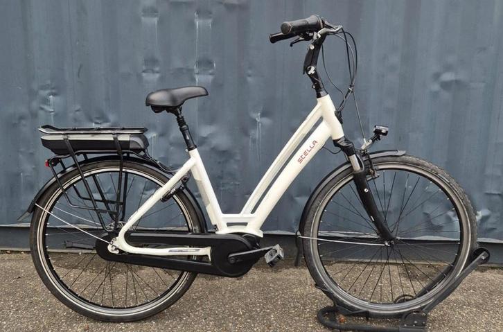 Stella Cosmo Lage instap Wit 49cm, Fietsen en Brommers, Elektrische fietsen, Gebruikt, Overige merken, 47 tot 51 cm