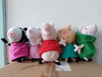Peppa Pig knuffels beschikbaar voor biedingen