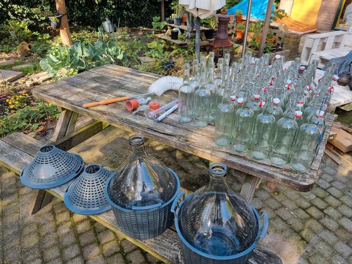 Grote verzameling spullen om zelf drank te maken!, Hobby en Vrije tijd, Overige Hobby en Vrije tijd, Zo goed als nieuw, Ophalen