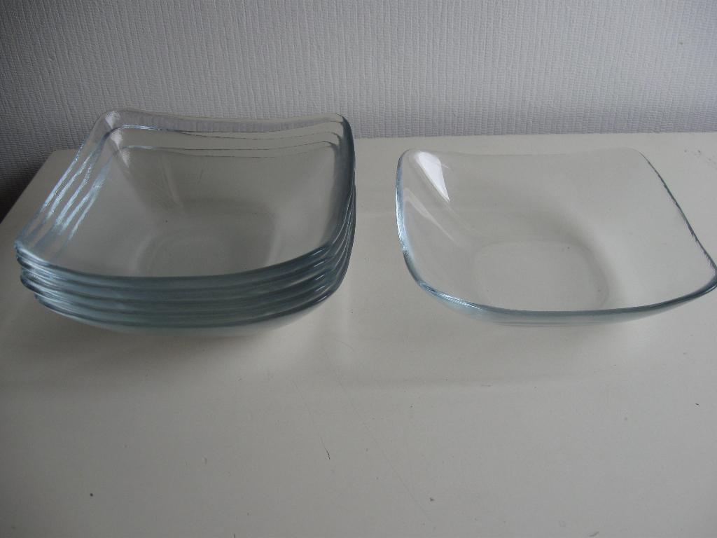 6 glazen schaaltjes vierkant, Huis en Inrichting, Keuken | Servies, Ophalen of Verzenden, Glas, Overige stijlen, Schaal of Schalen