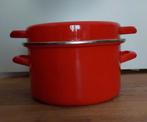 Rode emaille pan - 4 liter, 24cm doorsnee, Huis en Inrichting, Keuken | Potten en Pannen, Ophalen of Verzenden, Kookpan of Snelkookpan