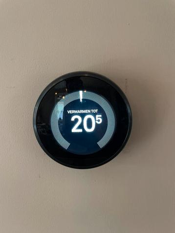 Google Nest V3 thermostaat (zwart) beschikbaar voor biedingen