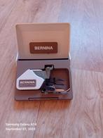 Bernina walking foot: Original, made in Switzerland, Hobby en Vrije tijd, Naaimachines en Toebehoren, Ophalen of Verzenden, Zo goed als nieuw