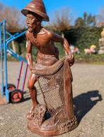 Oosters houten beeld visser 135 cm hoog vorige eeuw €370, Ophalen