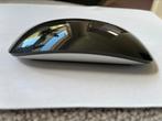 Apple magic mouse 2, Computers en Software, Muizen, Ophalen of Verzenden, Zo goed als nieuw
