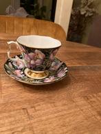 Royal Albert Kop en Schotel licht - Beschadigd foto 4, Gebruikt, Ophalen of Verzenden, Overige stijlen, Kop(pen) en/of Schotel(s)