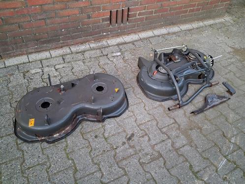 2x Husqvarna 85 cm maaidekken - voor onderdelen of reperatie, Tuin en Terras, Grasmaaiers, Cirkelmaaier, Ophalen