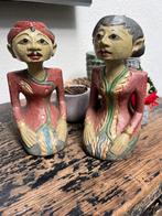 Javaans houtsnijwerk echtpaar Indonesie Loro Blonyo rood set, Antiek en Kunst, Kunst | Beelden en Houtsnijwerken, Ophalen of Verzenden