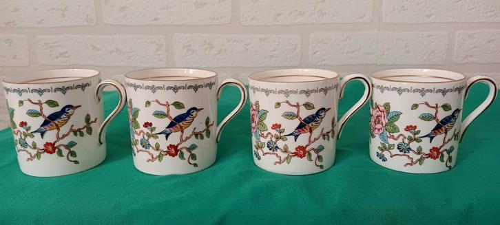 4x Aynsley Fine English Bone China koffiekopjes., Huis en Inrichting, Keuken | Servies, Zo goed als nieuw, Kop(pen) en/of Schotel(s)
