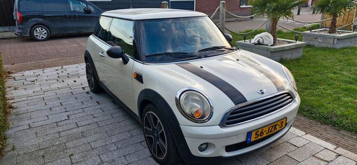 Mini 1.4 16V ONE 2009 Wit, Auto's, Mini, Particulier, One, ABS, Airbags, Airconditioning, Boordcomputer, Centrale vergrendeling