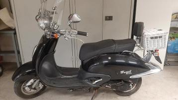 Sym fosti retro scooter beschikbaar voor biedingen