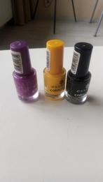 3 essence colour & Go nagellak/geel/paars/zwart, Sieraden, Tassen en Uiterlijk, Uiterlijk | Cosmetica en Make-up, Overige kleuren