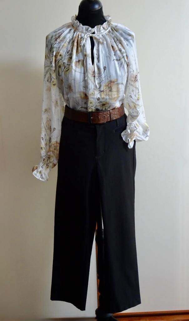 Leuke H&M blouse, Kleding | Dames, Blouses en Tunieken, Zo goed als nieuw, Maat 42/44 (L), Overige kleuren, Ophalen of Verzenden