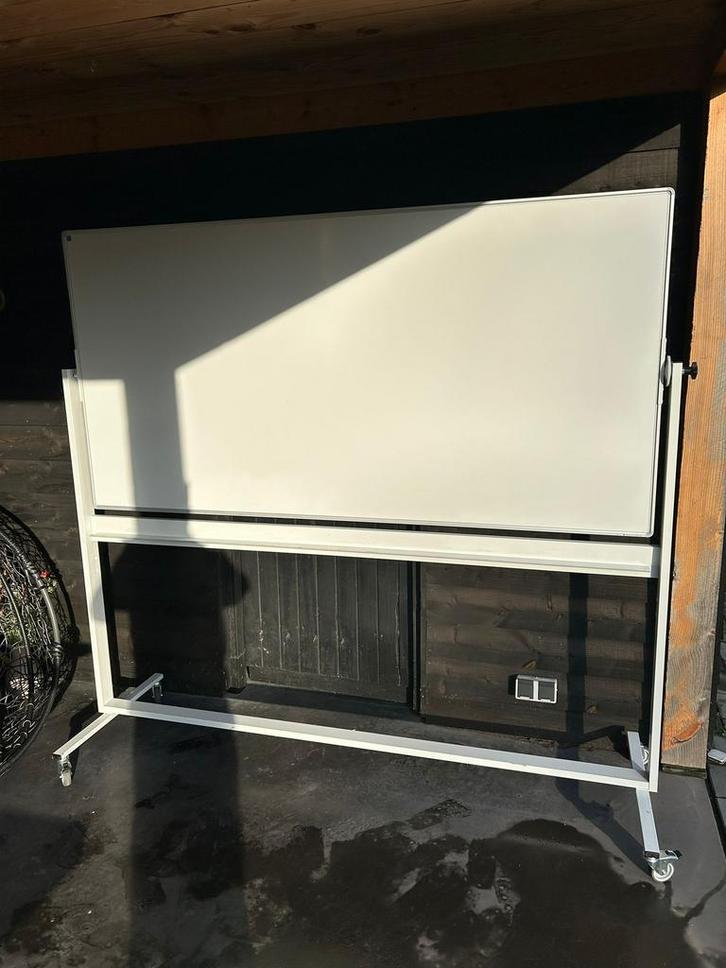 Groot whiteboard verrijdbaar 200 x 100 cm –Zo goed als nieuw, Diversen, Schoolborden, Zo goed als nieuw, Whiteboard, Ophalen